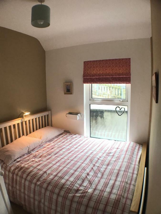 Ridge Cottage Portrush Bagian luar foto